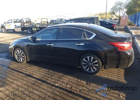 2016 Nissan Altima 2.5 from USA, damaged, VIN 245194
